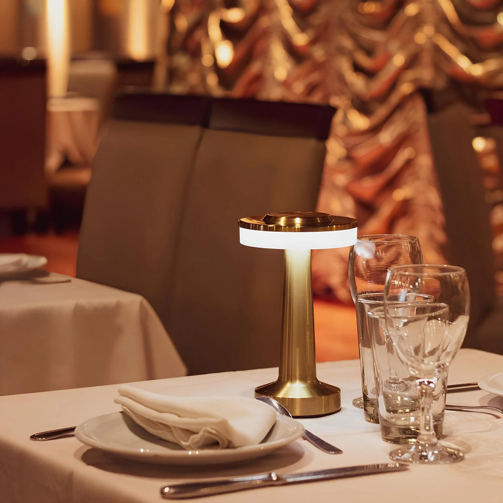Cordless bar table lamp, rechargeable LED, view 1