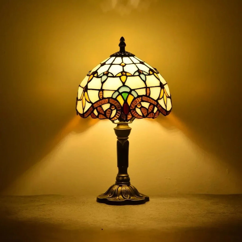 Stained glass table lamp, tiffany style, view 3